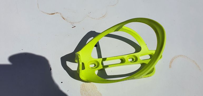 Brugt BTWIN Porte-bidon plastique jaune bike — billede 2 af 2