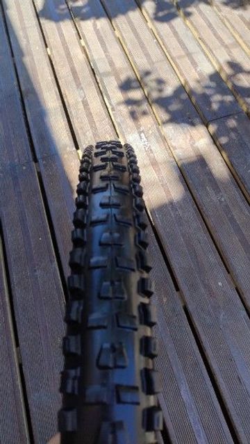 Brugt Maxxis High Roller 27.5x2.5 bike — billede 5 af 5