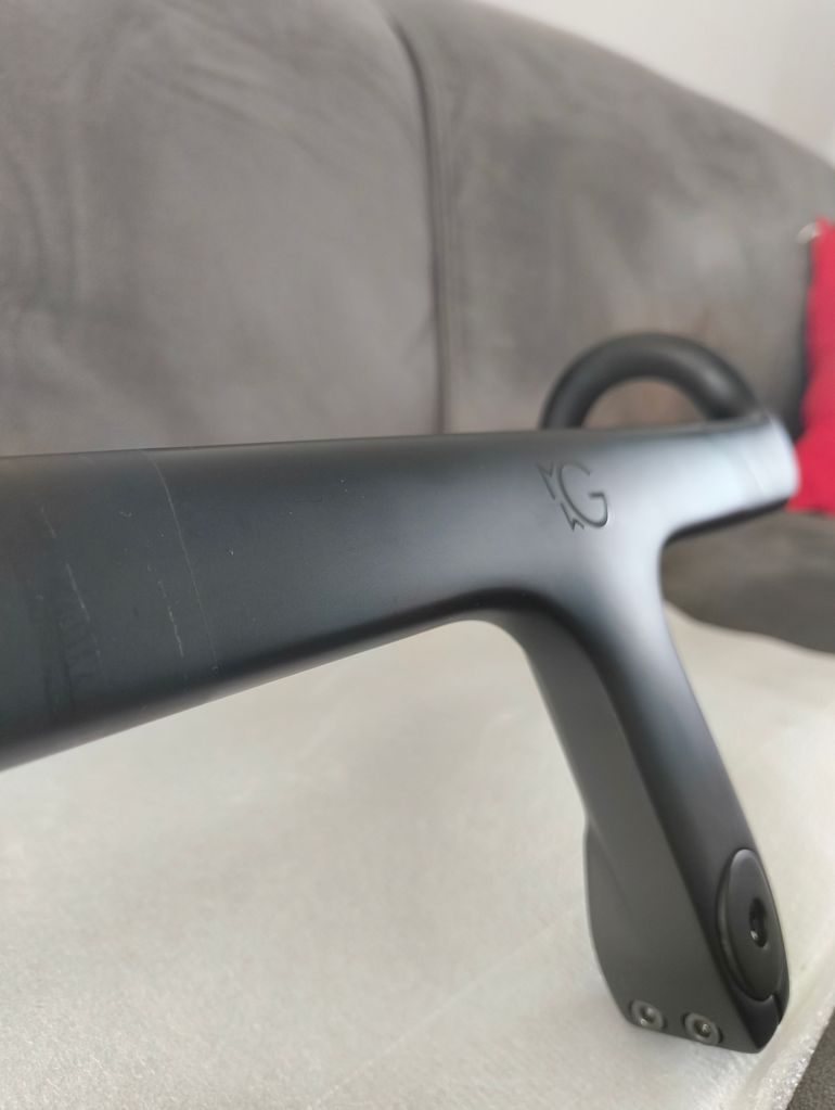 Używany Megamo Cintre intégré carbone 110x420 2025 bike — zdjęcie 4 z 5