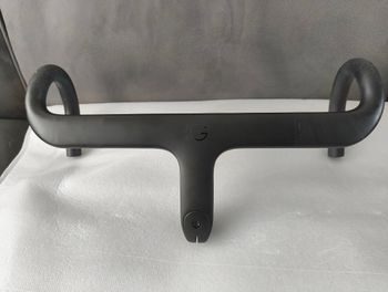 Używany Megamo Cintre intégré carbone 110x420 2025 bike