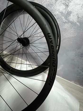 Used Cannondale Hollowgram 35 Carbon Tubeless 700c Wheelset 2021 bike — image 4 of 5