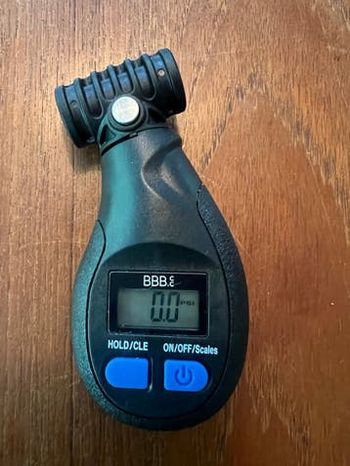 Used BBB Gadgetgauge Airbleed BMP-92 bike