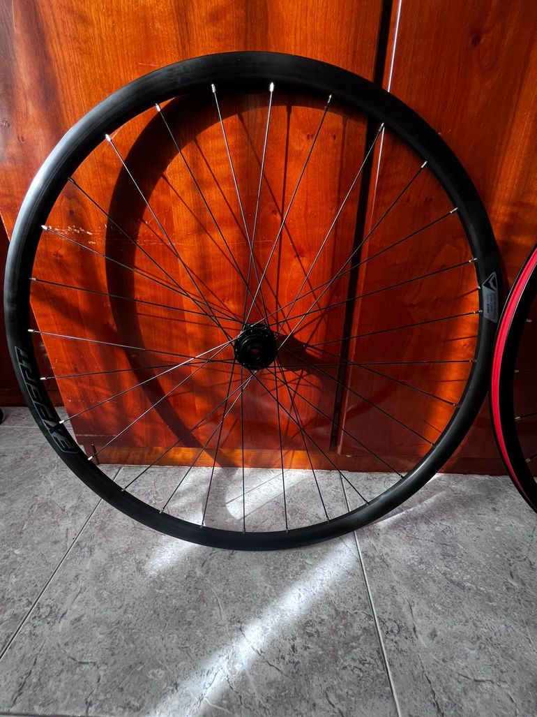 Używany Merida Wheels 2025 bike — zdjęcie 3 z 3
