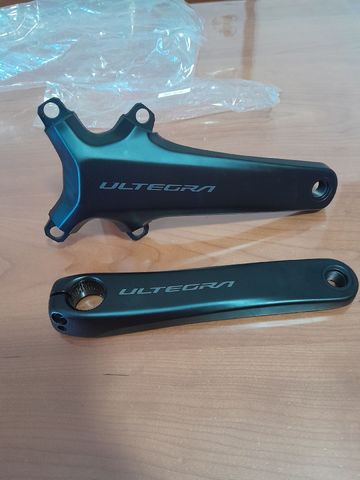 Shimano ultegra 12v 2026 Drivetrain & Pedals usato