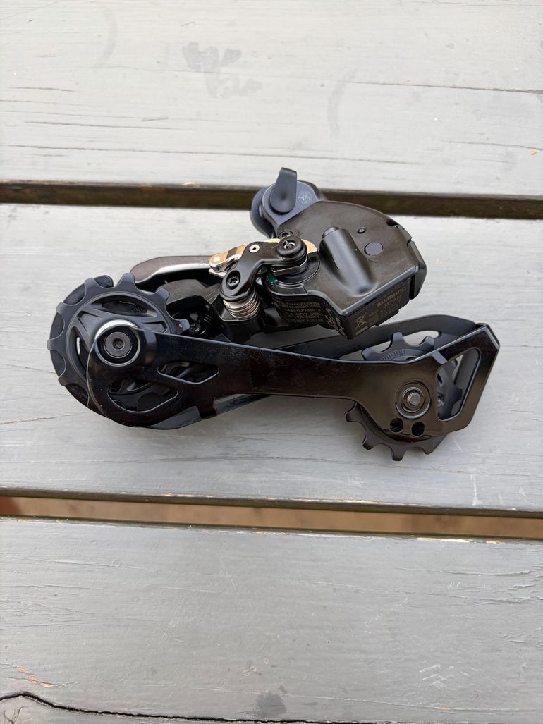 Tweedehands Shimano Ultegra Di2 Rear Derailleur bike — afbeelding 2 van 3