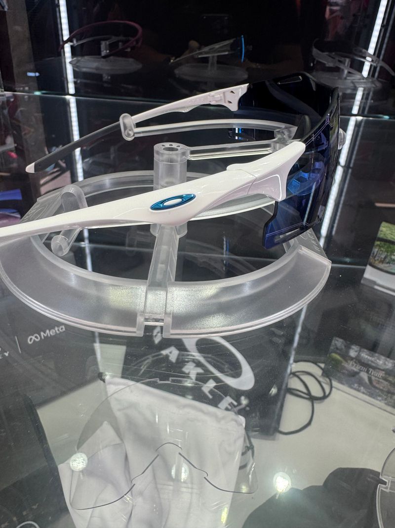 Gebrauchtes Oakley Cybr Zero Sunglasses bike — Bild 2 von 4