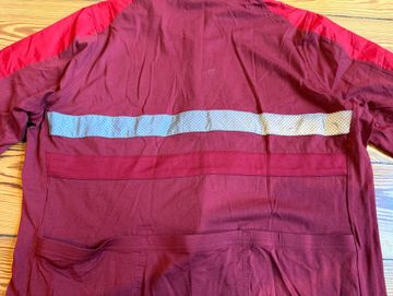 Used Rapha Wind Jacket - Men - XL bike — image 6 of 6