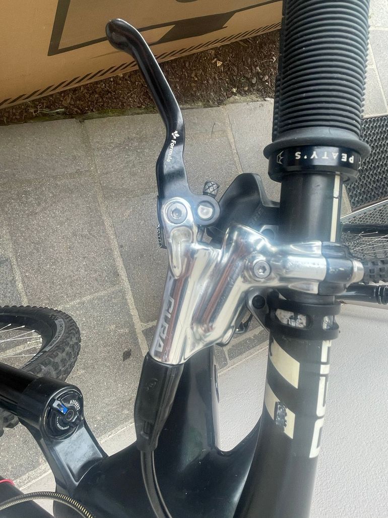 Used Formula Cura 2 Disc Brake bike — image 1 of 4