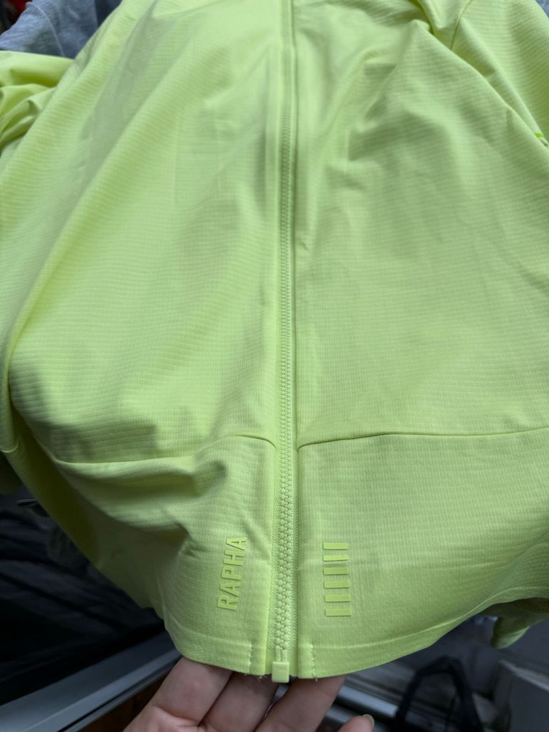 Used Rapha Long Arm Sleeve Jersey Men XL bike — image 3 of 8