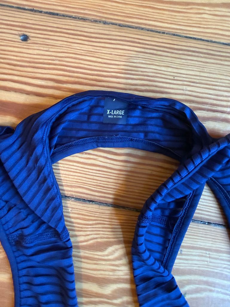 Used Rapha Bibs Men XL bike — image 2 of 6