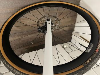 Used FORZA Levanto Carbon Wheels 38mm 2025 bike — image 6 of 16