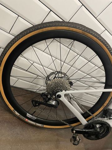 Brugt FORZA Levanto Carbon Wheels 38mm 2025 bike — billede 13 af 16