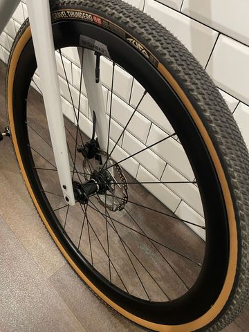 Brugt FORZA Levanto Carbon Wheels 38mm 2025 bike — billede 5 af 16