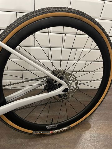 Brugt FORZA Levanto Carbon Wheels 38mm 2025 bike — billede 10 af 16