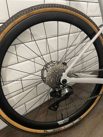 Brugt FORZA Levanto Carbon Wheels 38mm 2025 bike — billede 12 af 16