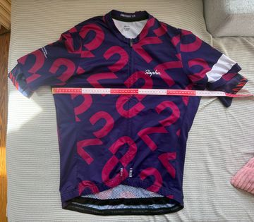 Used Rapha Men Jersey XL bike — image 4 of 7