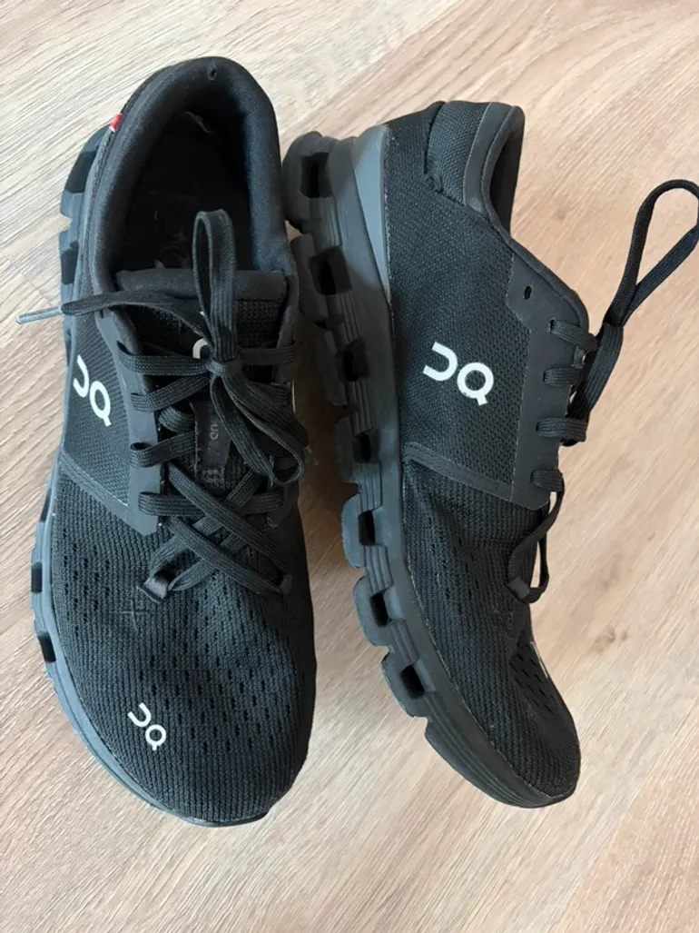 Gebrauchtes On Running Cloud bike — Bild 4 von 5