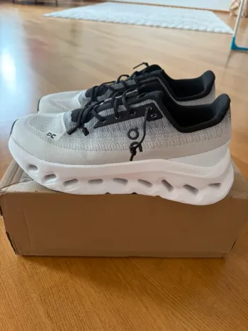 Used On Running On Cloudtilt bike — image 4 of 7