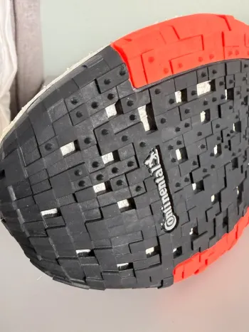 Used Continental Pulseboost HD bike — image 4 of 15