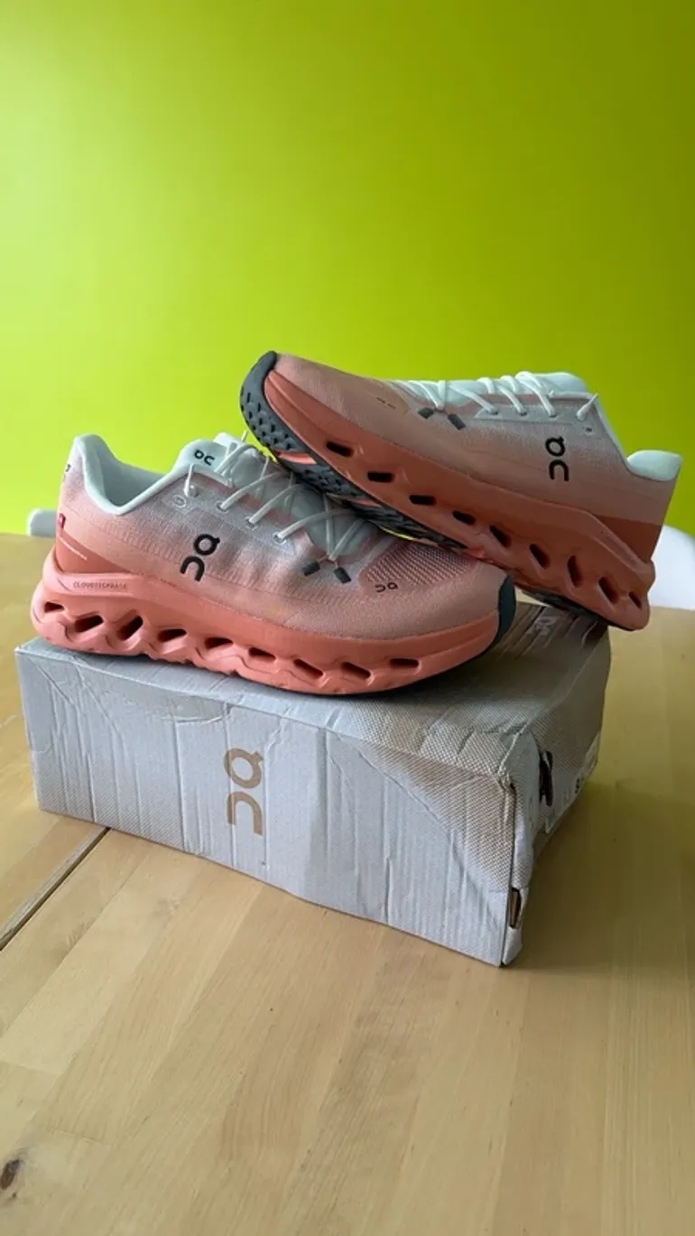 On Running shoes bike d'occasion — image 2 sur 5