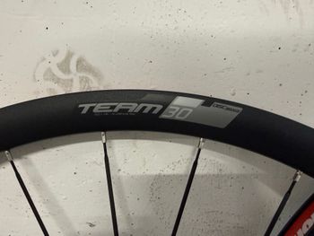 Used Vision Team 30 Disc Brake Wheelset bike — image 2 of 2