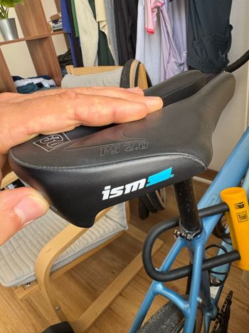 Used ISM PS2.0 Saddle bike