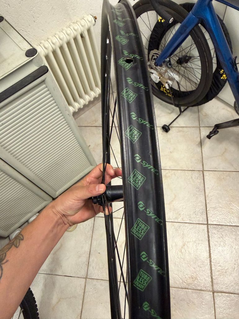 Used Syncros RP 2.0 2023 bike — image 4 of 5