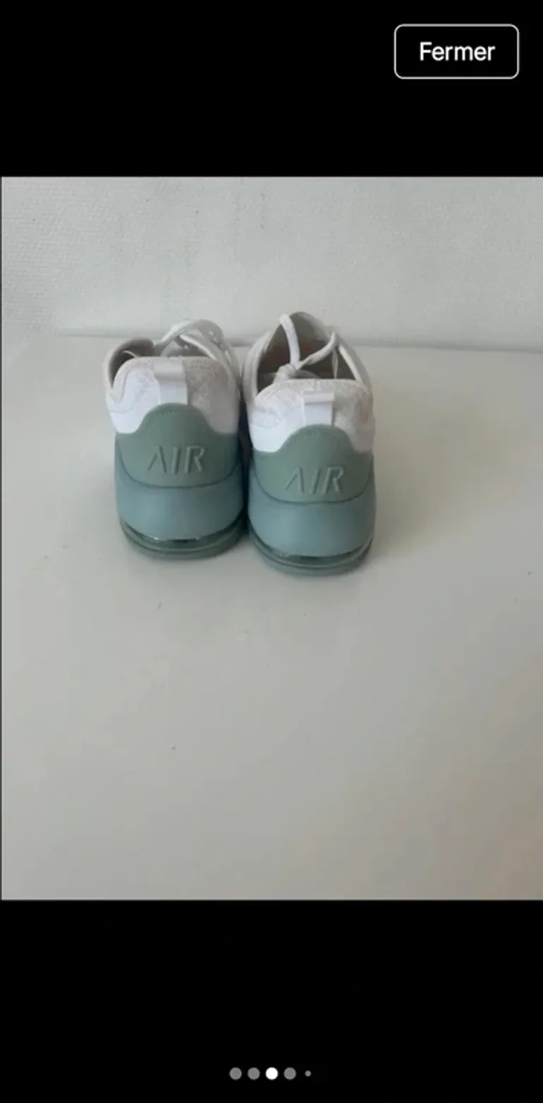 Used Nike Running Shoes bike — image 10 of 11