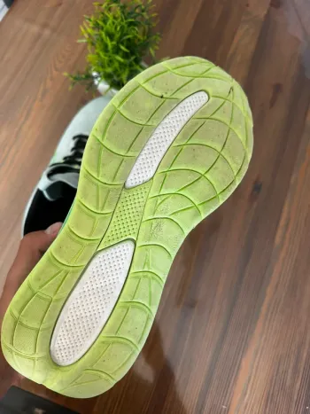 Used Asics Gel Cumulus 28 bike — image 8 of 9