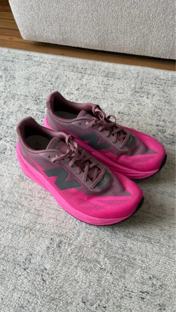 Used New Balance Rebel V5 bike