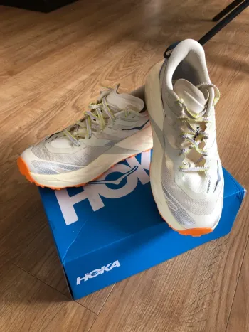 Použité Hoka Speedgoat 7 bike