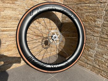 Used Specialized ROVAL CLX 64 Disc Brake Carbon Wheelset bike — image 3 of 8