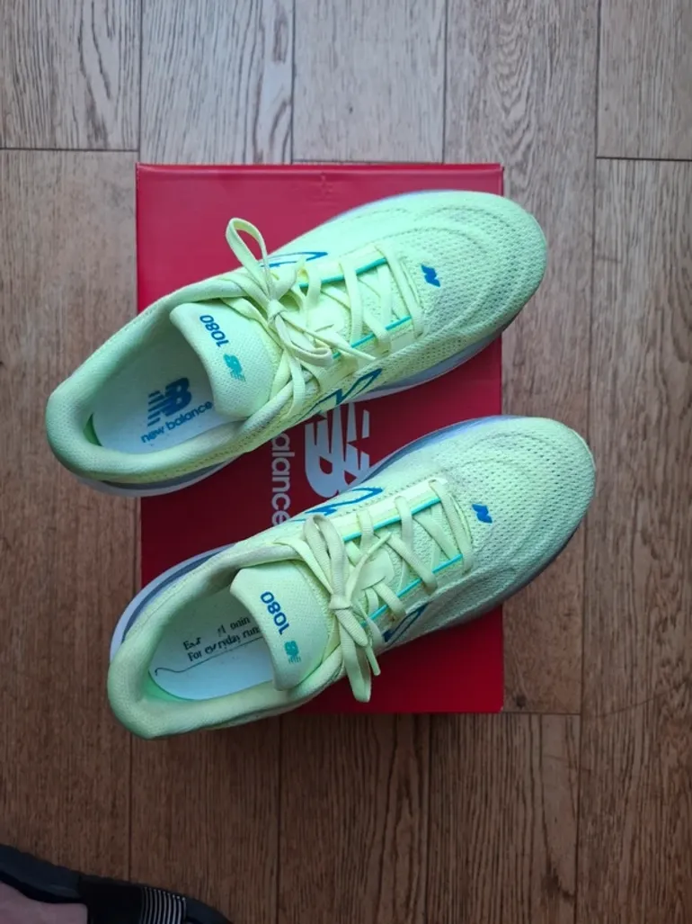 Used New Balance 1080 v15 bike — image 5 of 14