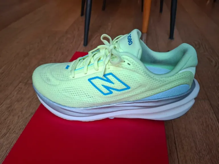 Used New Balance 1080 v15 bike — image 11 of 14