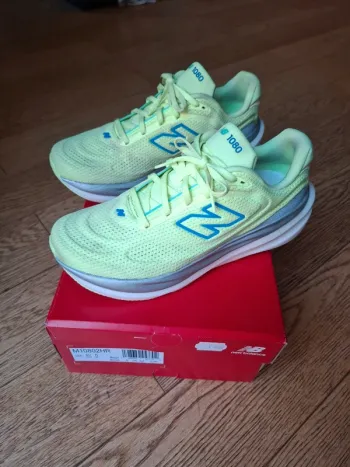 Used New Balance 1080 v15 bike
