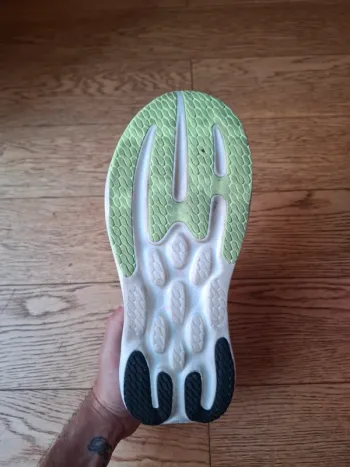 Used New Balance 1080 v15 bike — image 13 of 14