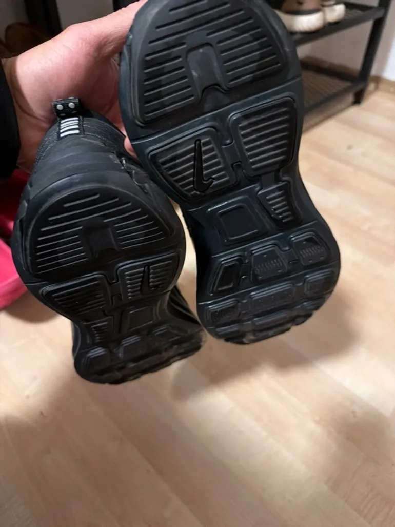 Gebrauchtes Nike Schuhe 42.5 bike — Bild 2 von 3