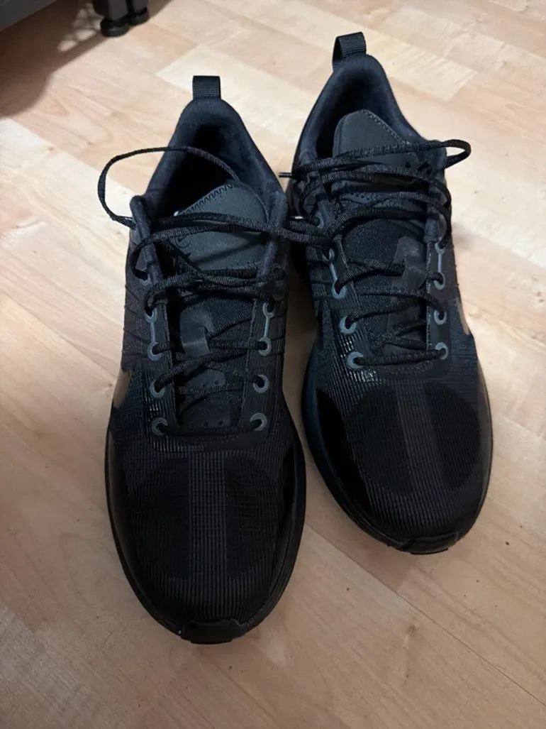 Gebrauchtes Nike Schuhe 42.5 bike — Bild 1 von 3