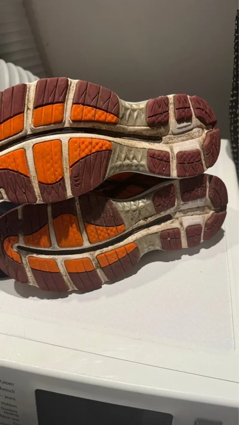 Použité Asics Gel-Nimbus 18 bike — obrázek 4 z 5
