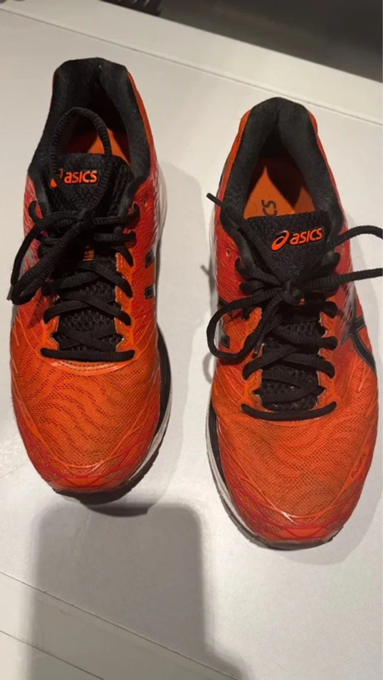 Použité Asics Gel-Nimbus 18 bike — obrázek 2 z 5