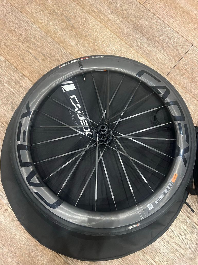Used Cadex Ultra 50 Disc Tubeless 2024 bike — image 2 of 5