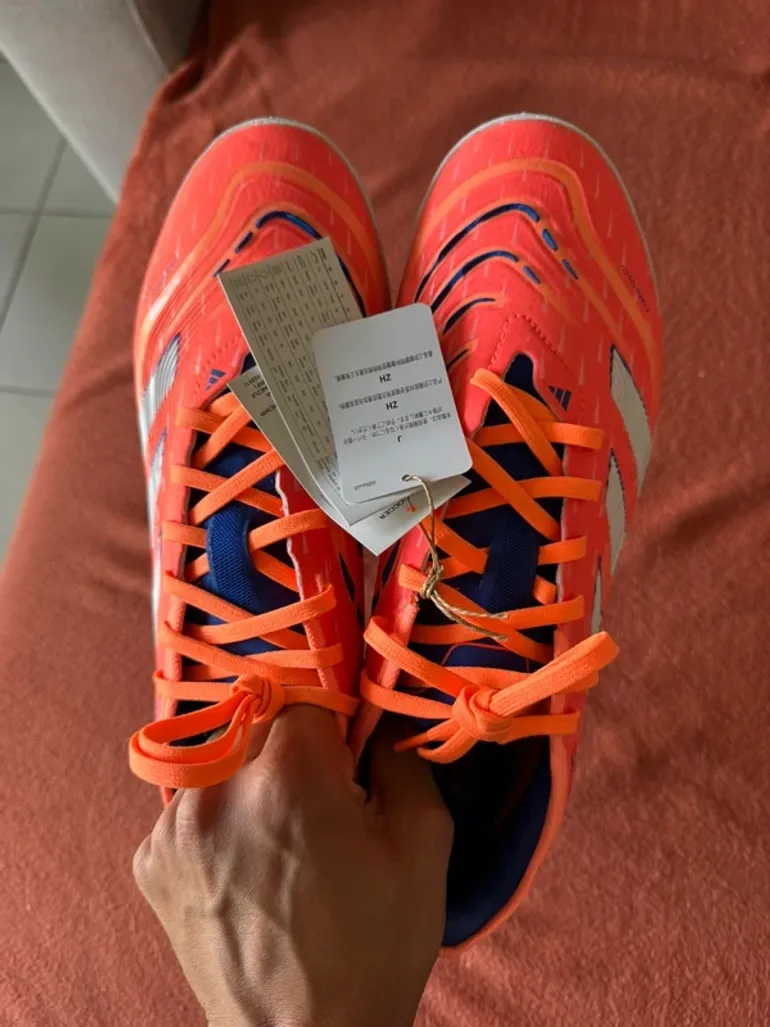 Used Adidas Predator Pro Turf bike — image 4 of 7