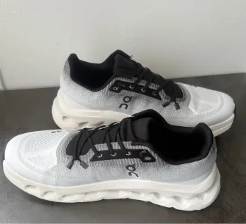 Used On Running Cloud bike — image 3 of 3