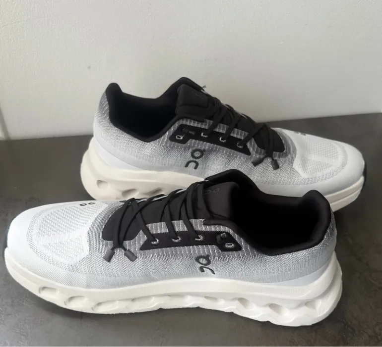 Used On Running Cloud bike — image 3 of 3