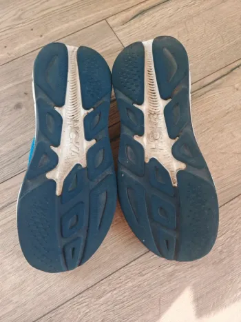 Použité Hoka Rincon 4 bike — obrázek 4 z 4
