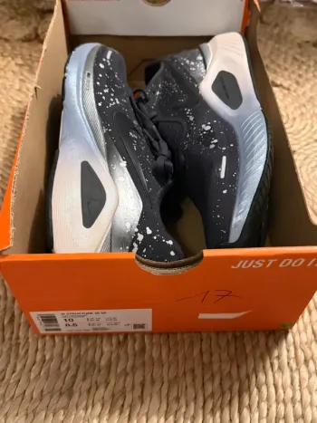 Used Nike Structure 26 SE bike — image 2 of 5