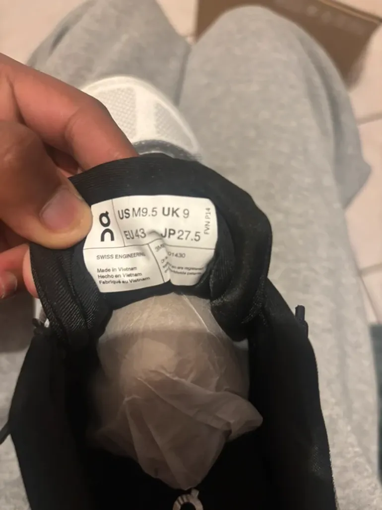 Used On Running On Shoes Size 43 bike — image 6 of 6