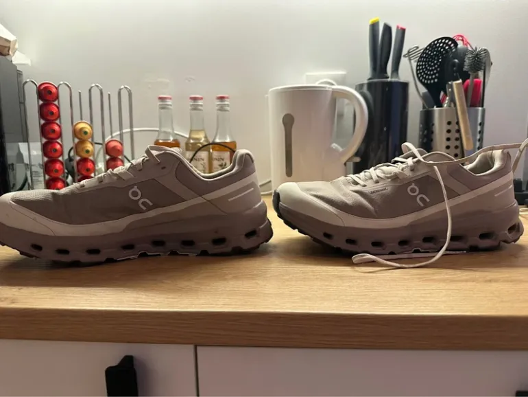 Used On Running CloudVista 2 Waterproof bike — image 2 of 7