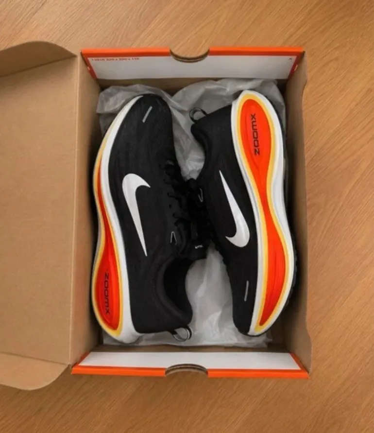 Gebrauchtes Nike Vomero Plus bike — Bild 2 von 4