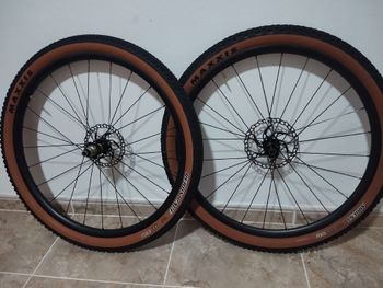 Used Mavic Crossmax 29 Elite Carbon 2022 bike — image 4 of 5